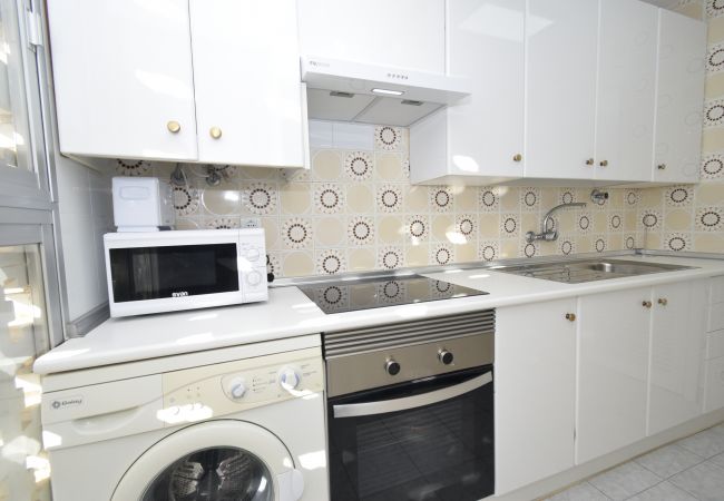 Apartamento em Benidorm - KAROLA (2 QUARTOS) BENIDORM Apartamento em Benidorm - KAROLA (2 QUARTOS) BENIDORM