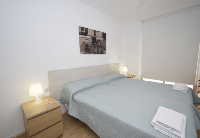 Apartamento em Benidorm - KAROLA (2 QUARTOS) BENIDORM Apartamento em Benidorm - KAROLA (2 QUARTOS) BENIDORM