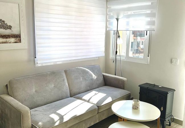 Apartamento em Benidorm - DON PACO (2 QUARTOS) - 4 pessoas Apartamento em Benidorm - DON PACO (2 QUARTOS) - 4 pessoas