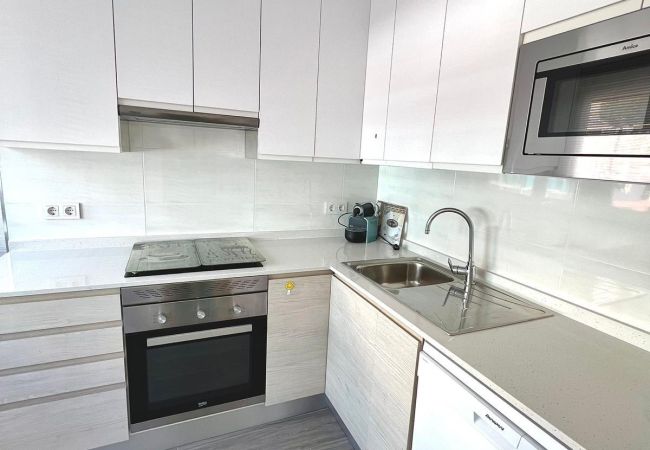 Apartamento em Benidorm - DON PACO (2 QUARTOS) - 4 pessoas Apartamento em Benidorm - DON PACO (2 QUARTOS) - 4 pessoas