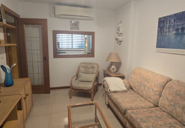 Apartamento em Benidorm - CASTELMAR 1C  (1 QUARTO) Apartamento em Benidorm - CASTELMAR 1C  (1 QUARTO)