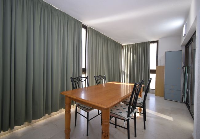 Apartamento em Benidorm - LOS GEMELOS (3 QUARTOS) Apartamento em Benidorm - LOS GEMELOS (3 QUARTOS)