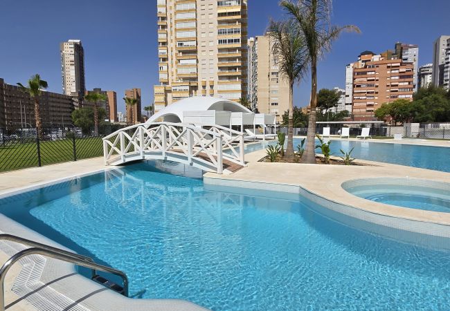 Apartamento em Benidorm - BENIDORM BEACH (2 QUARTOS) - 4 pessoas