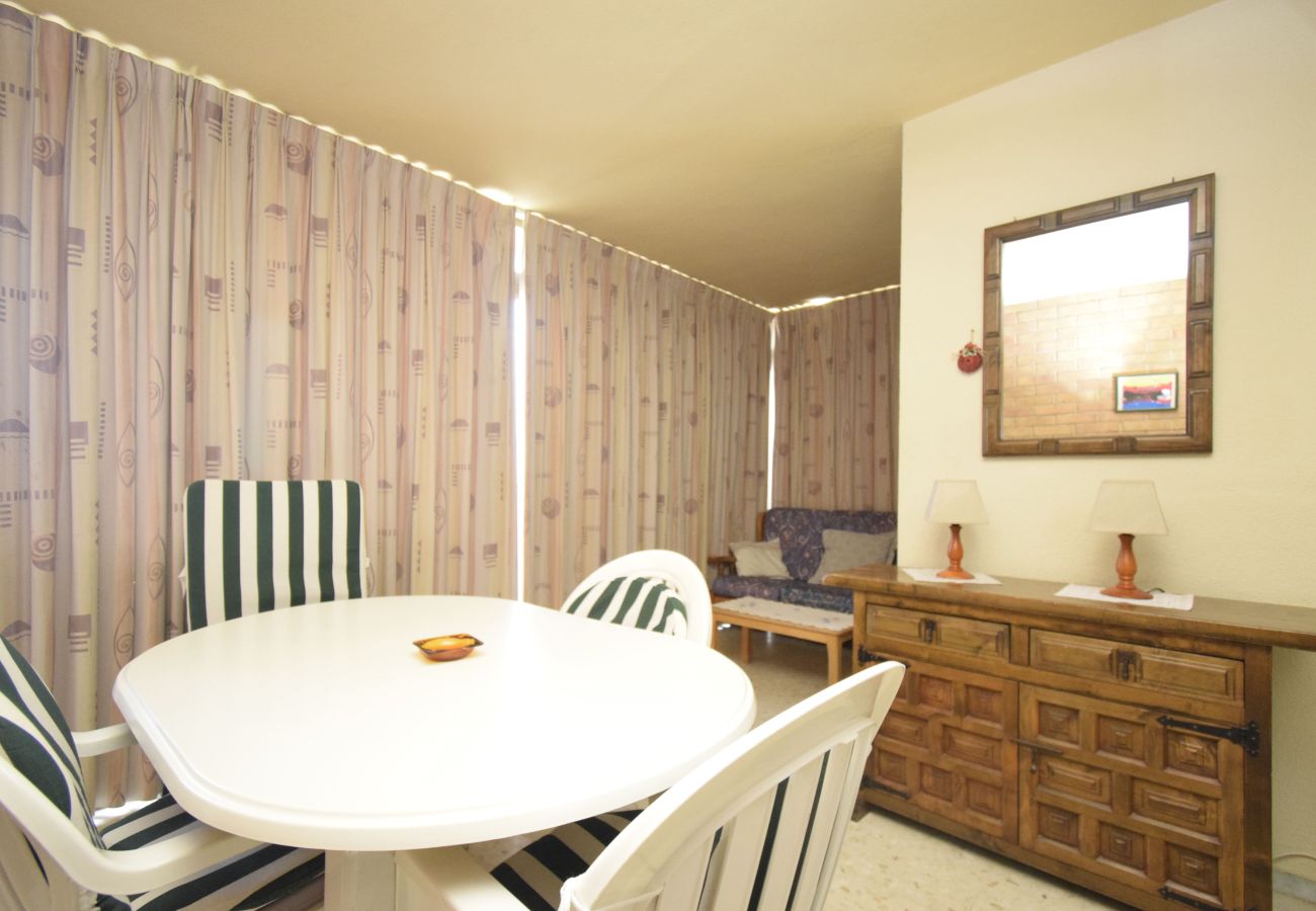 Apartamento em Benidorm - CACHIRULO (2 QUARTOS)