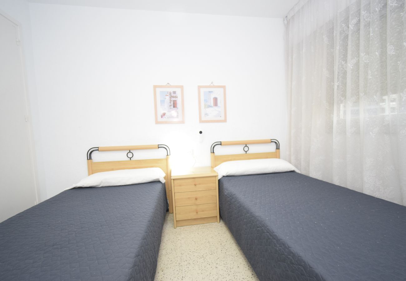 Apartamento em Benidorm - FLECHA (3 QUARTOS)