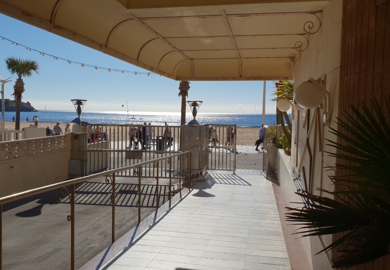 Apartamento em Benidorm - CACHIRULO 3B (1  QUARTO)