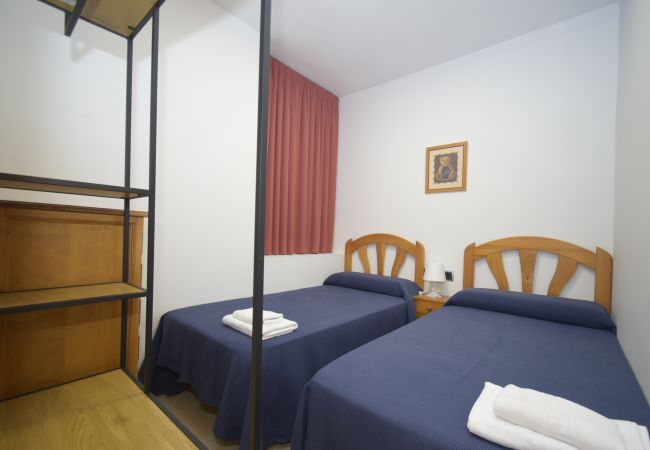 Apartamento em Benidorm - GEMELOS 23 (2 QUARTOS) Apartamento em Benidorm - GEMELOS 23 (2 QUARTOS)
