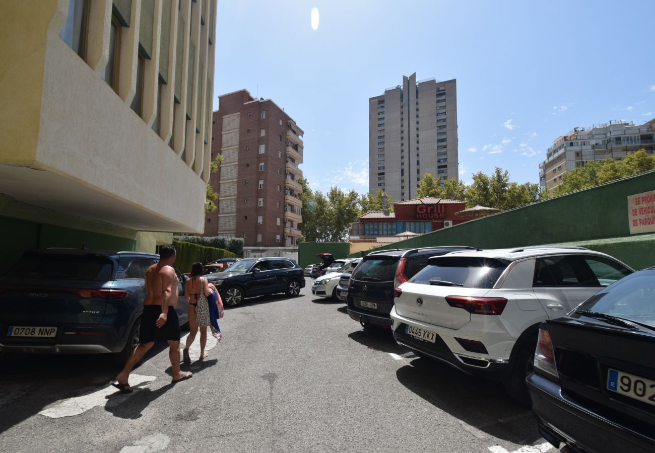 Apartamento em Benidorm - TORRE GERONA ( 2 QUARTOS) - 5 PAX