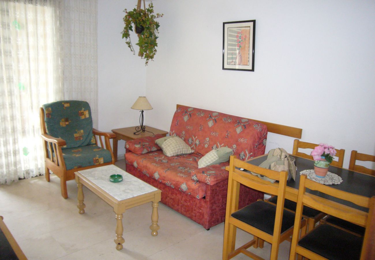 Apartment in Benidorm - GEMELOS 4 (1 BEDROOM)