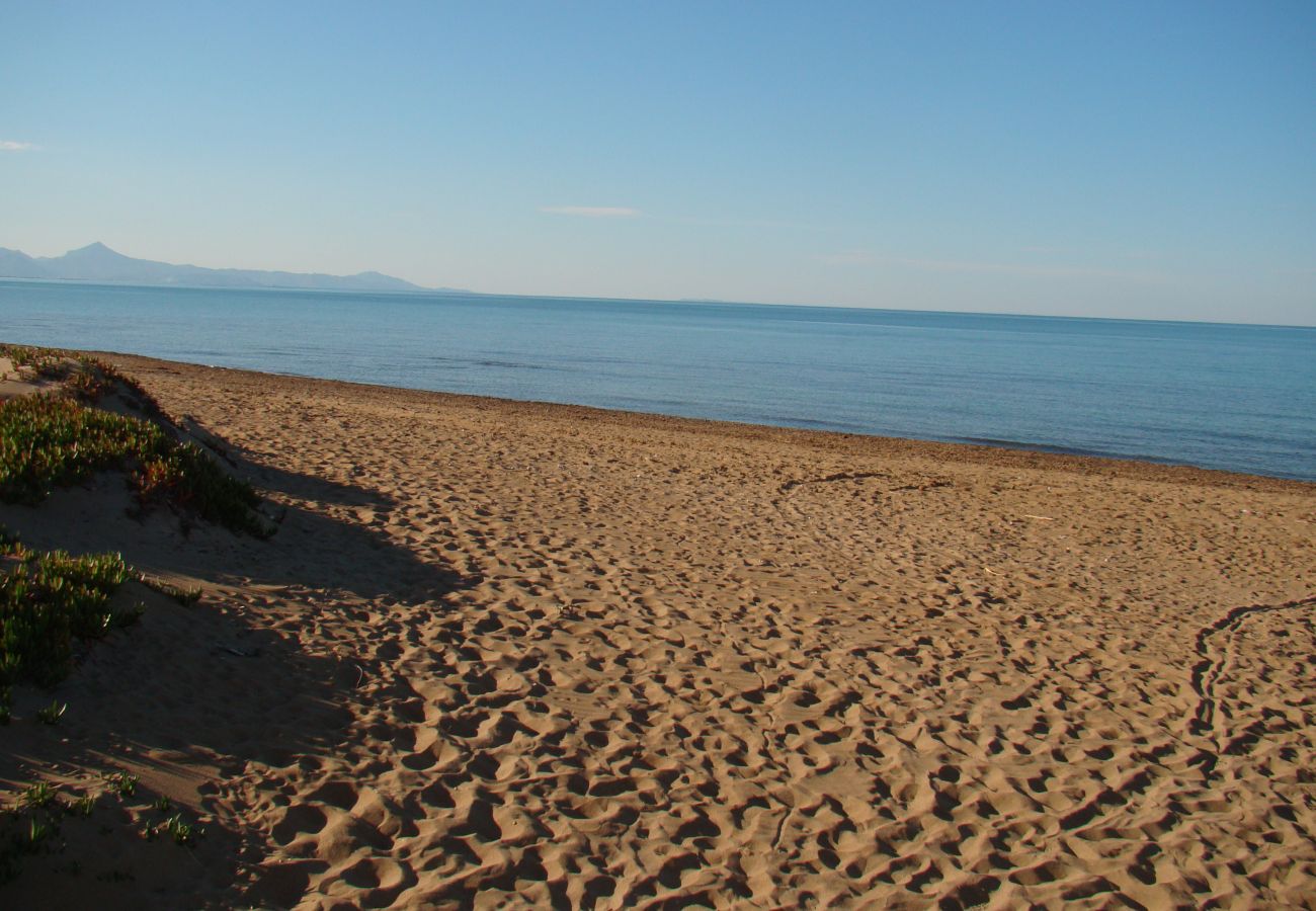 Apartment in Denia - Bahia de Denia beachfront apartment