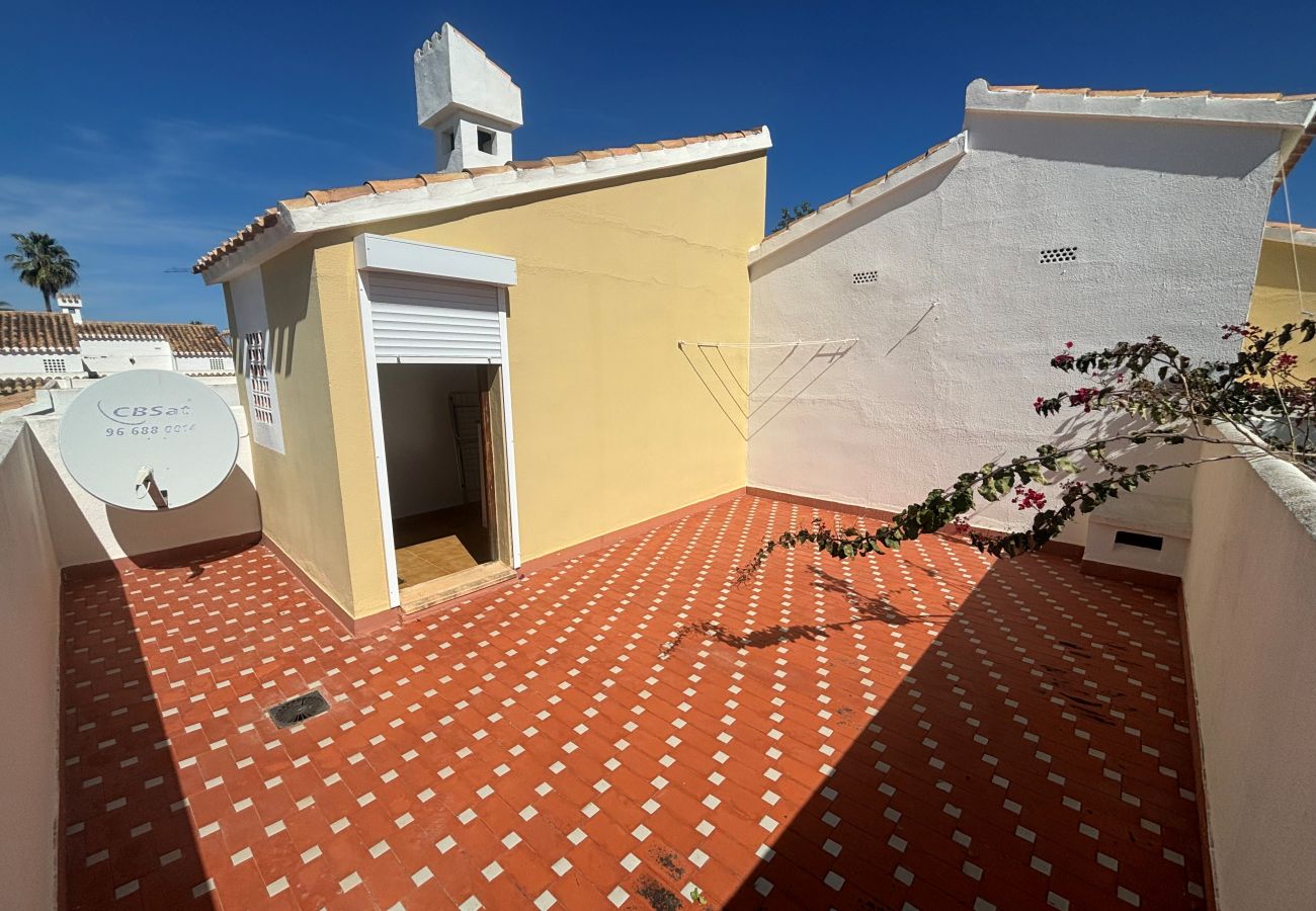 Apartment in Denia - Bungalow in L'Escala with pool ideal for families