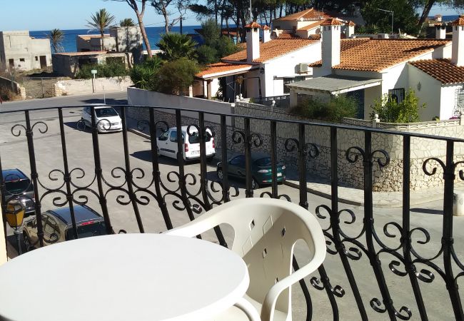  in Denia - Apartment very close to the beach with air conditioning