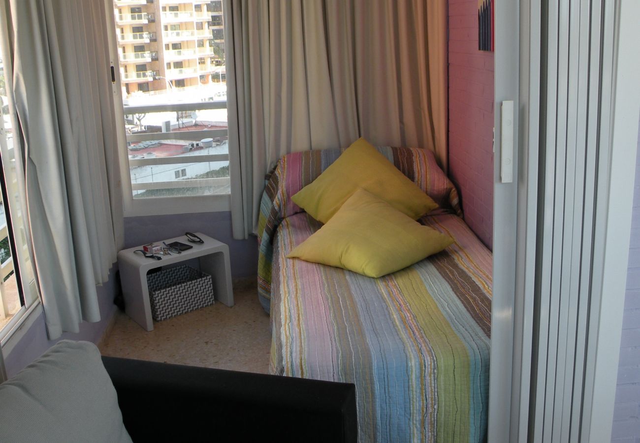 Apartment in Benidorm - EDEN PARK - 5 beds (2 BEDROOMS)