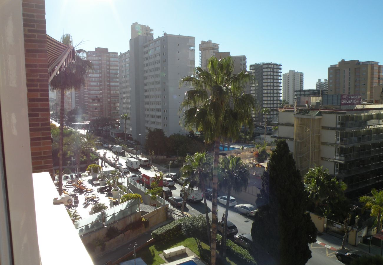 Apartment in Benidorm - EDEN PARK - 5 beds (2 BEDROOMS)