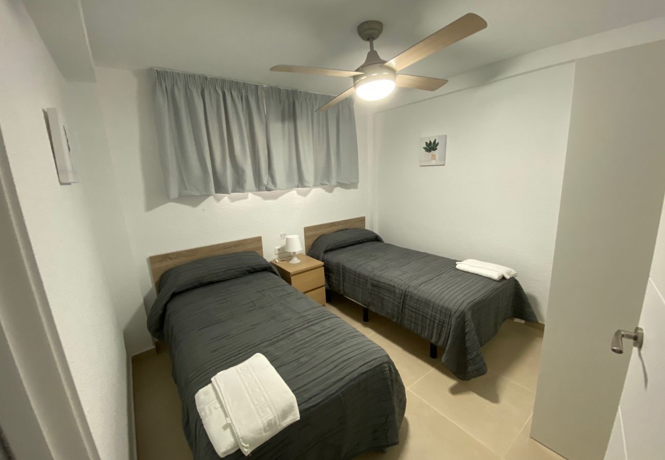 Apartment in Benidorm - MAR BLAU (3 BEDROOMS)