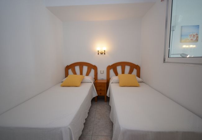 Studio in Benidorm - LOS CABALLOS (STUDIO) WITH TERRACE