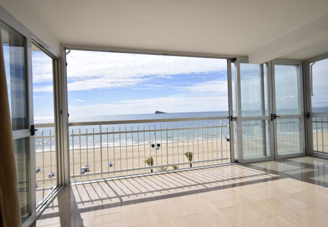 Apartment in Benidorm - MAR Y VENT - SEA VIEW (3 BEDROOMS)