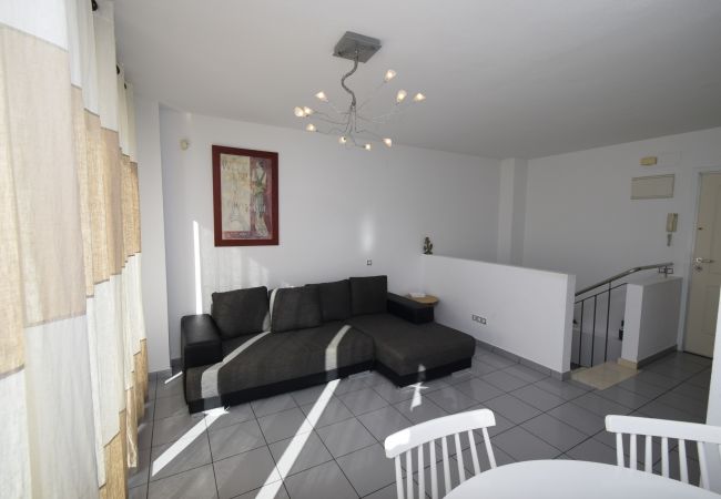 Apartment in Benidorm - VILLAMARINA (DUPLEX 2 BEDROOMS) Apartment in Benidorm - VILLAMARINA (DUPLEX 2 BEDROOMS)