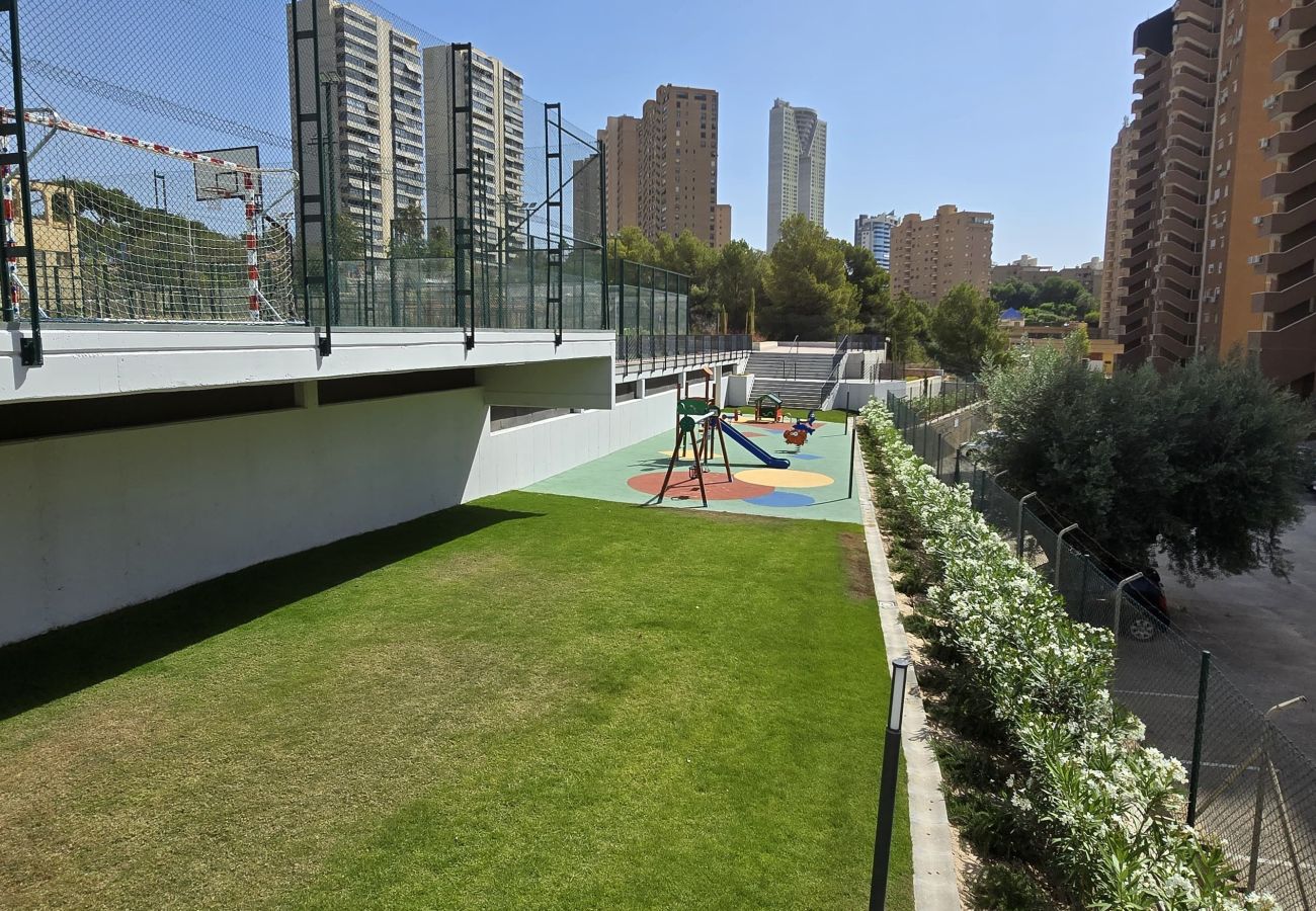 Apartment in Benidorm - BENIDORM BEACH (2 BEDROOMS) - 4 people