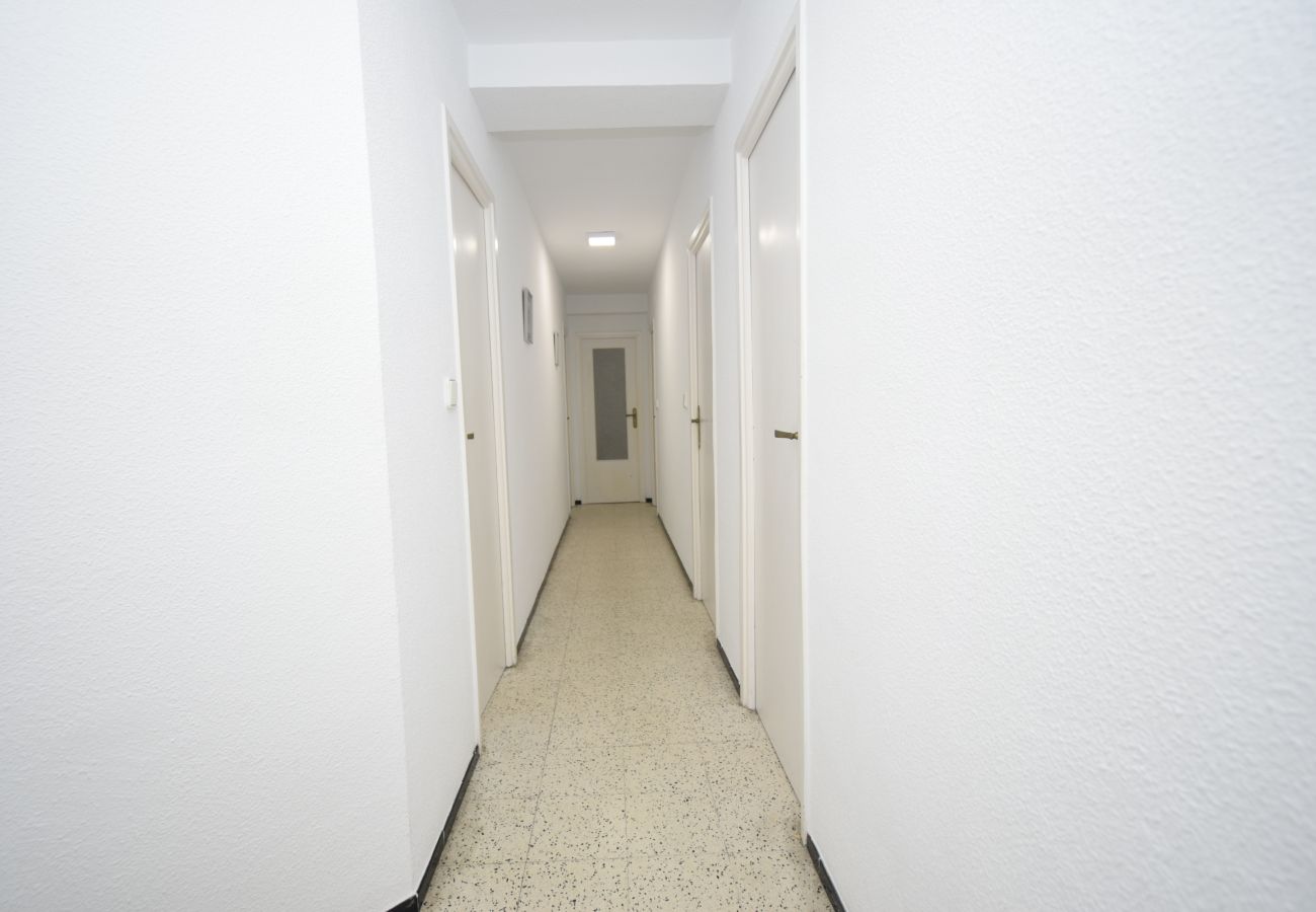 Apartment in Benidorm - FLECHA (3 BEDROOMS)