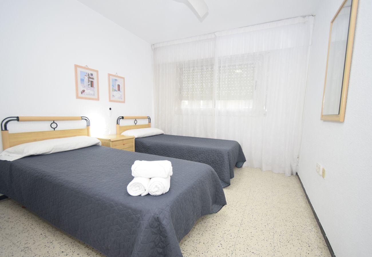 Apartment in Benidorm - FLECHA (3 BEDROOMS)